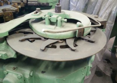 Canco 400 automatic seamer infeed star front view